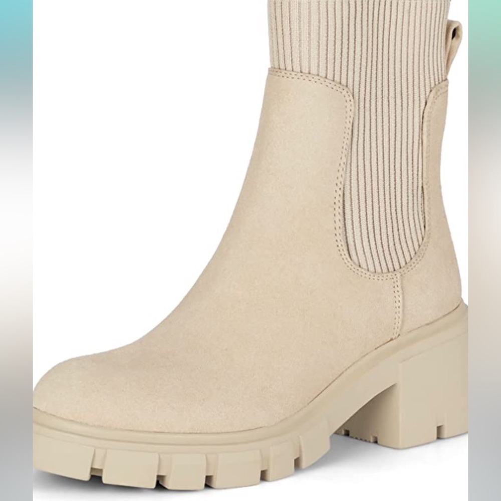 IN SEARCH OF!! i’m a size 7.5 or 8!